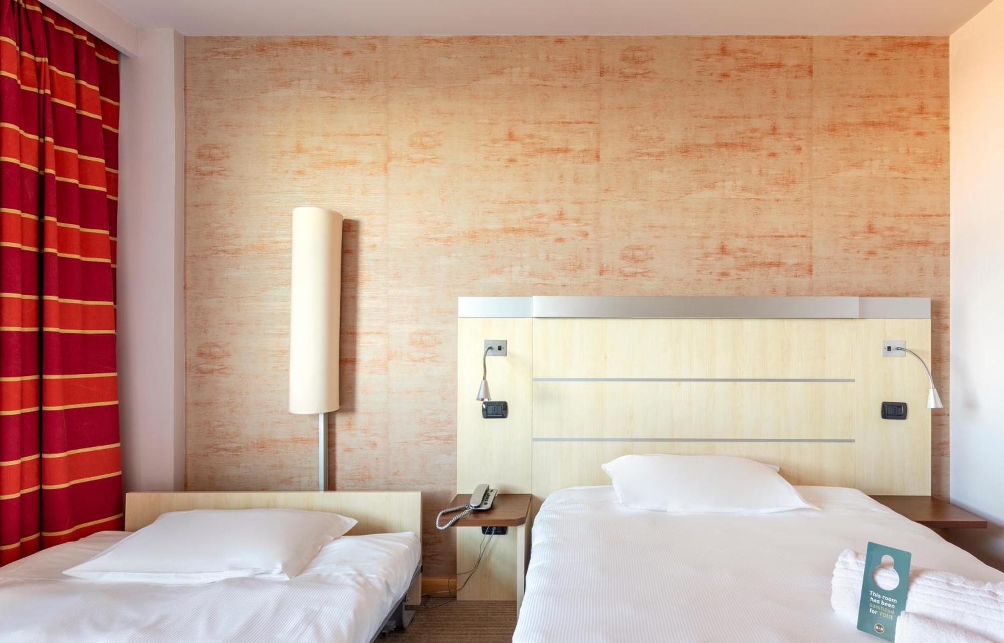 B&B Hotel Cherasco Langhe Kültér fotó