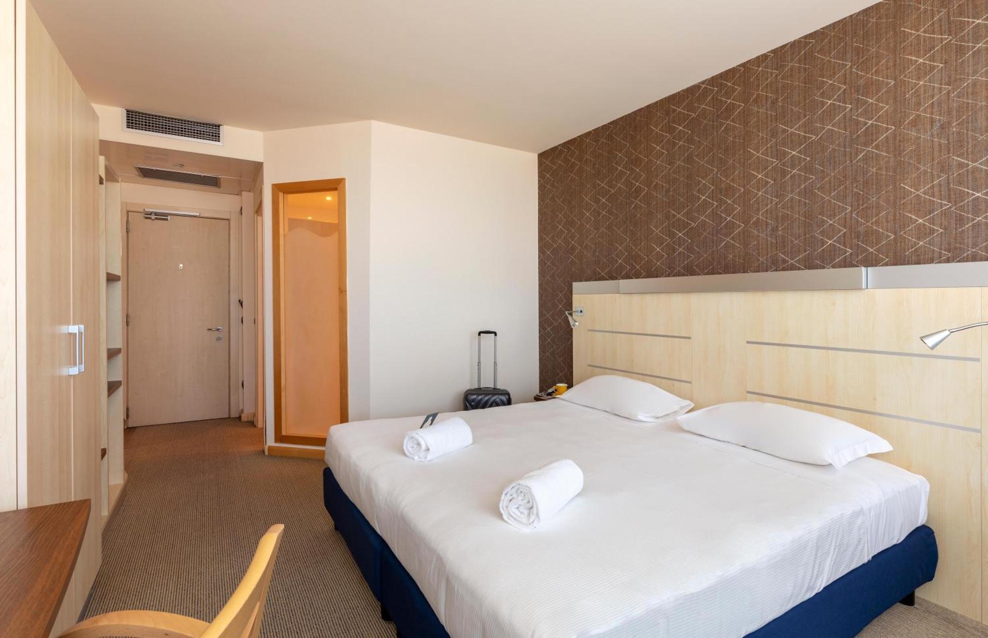 B&B Hotel Cherasco Langhe Kültér fotó