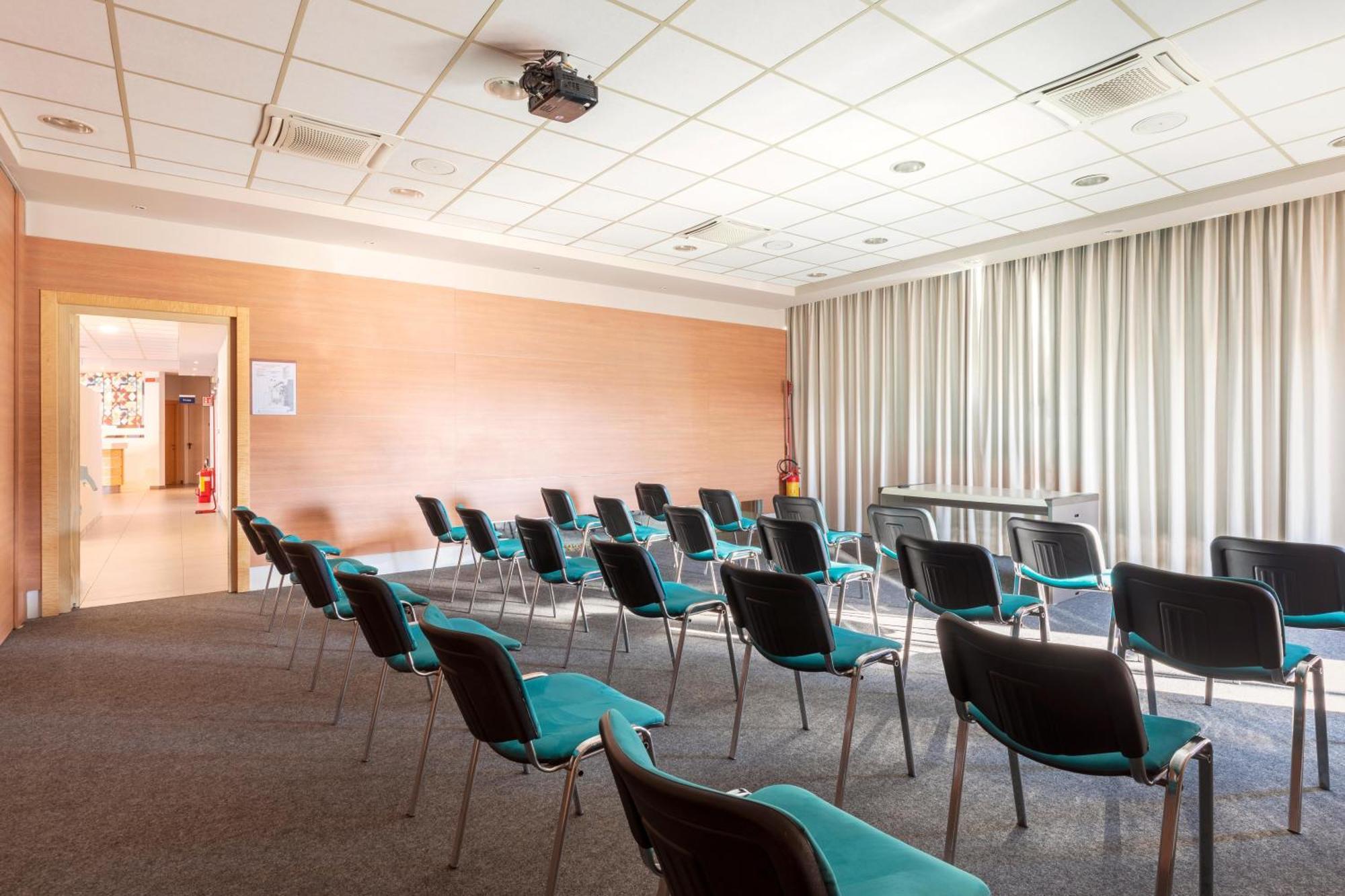 B&B Hotel Cherasco Langhe Kültér fotó